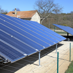 Le potentiel des tuiles photovoltaïques dans les régions à ensoleillement limité Ecully